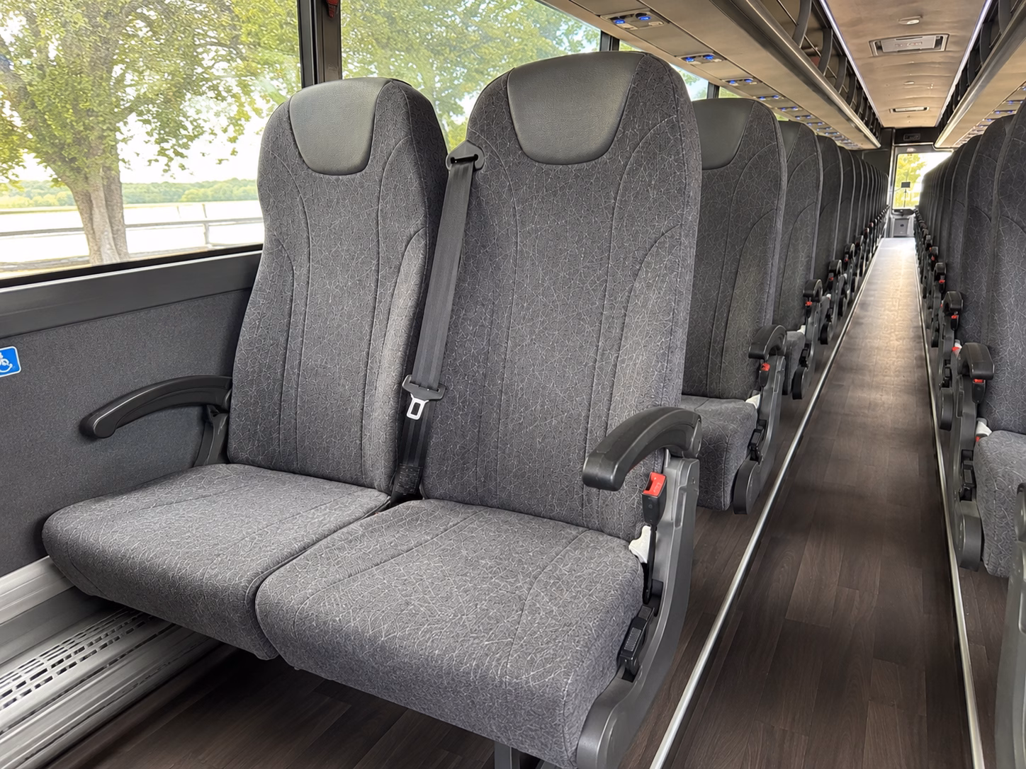 book retreat transportation to loyola morristown malvern and more