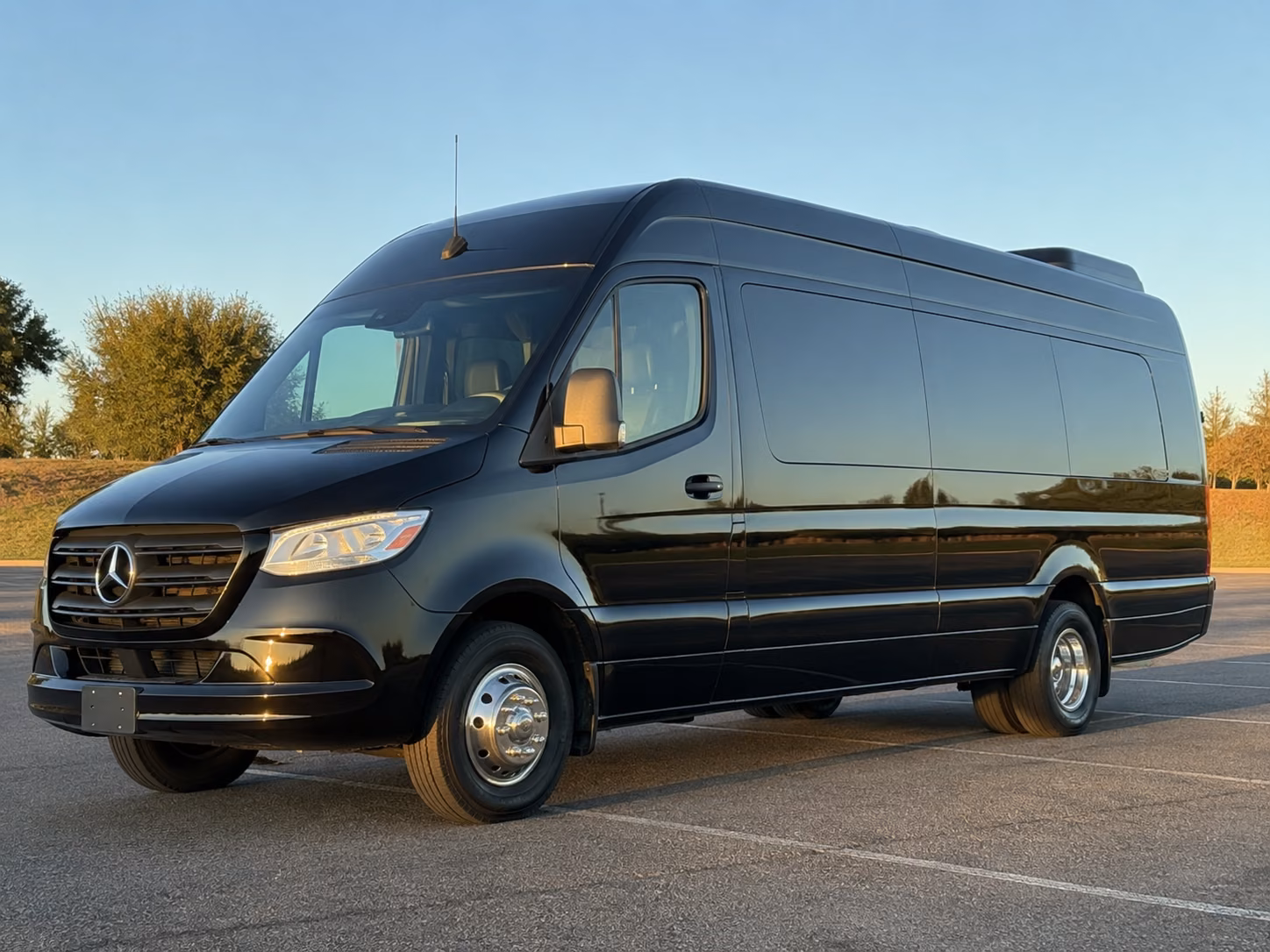edison reliable employee shuttles for your workforce