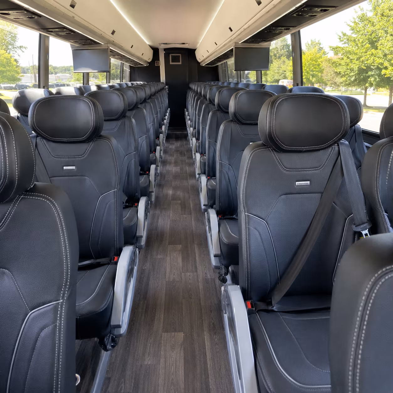 elizabeth game day charter bus rentals for elizabeth teams and fan groups