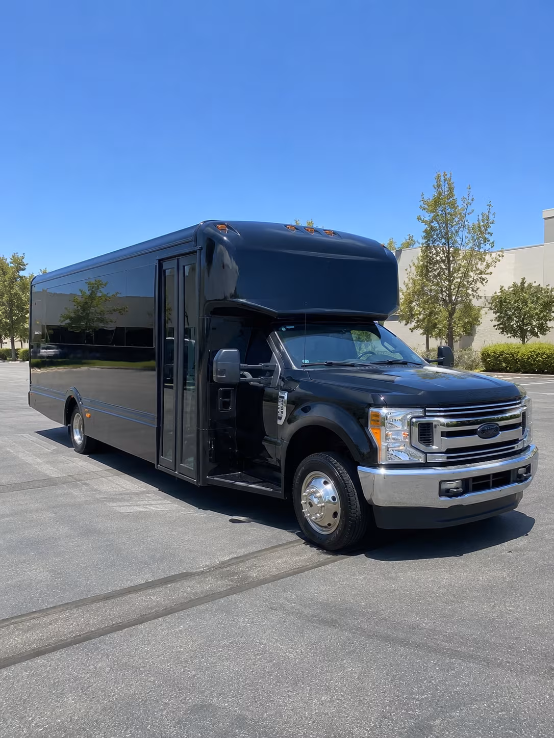 middletown concert party bus rental
