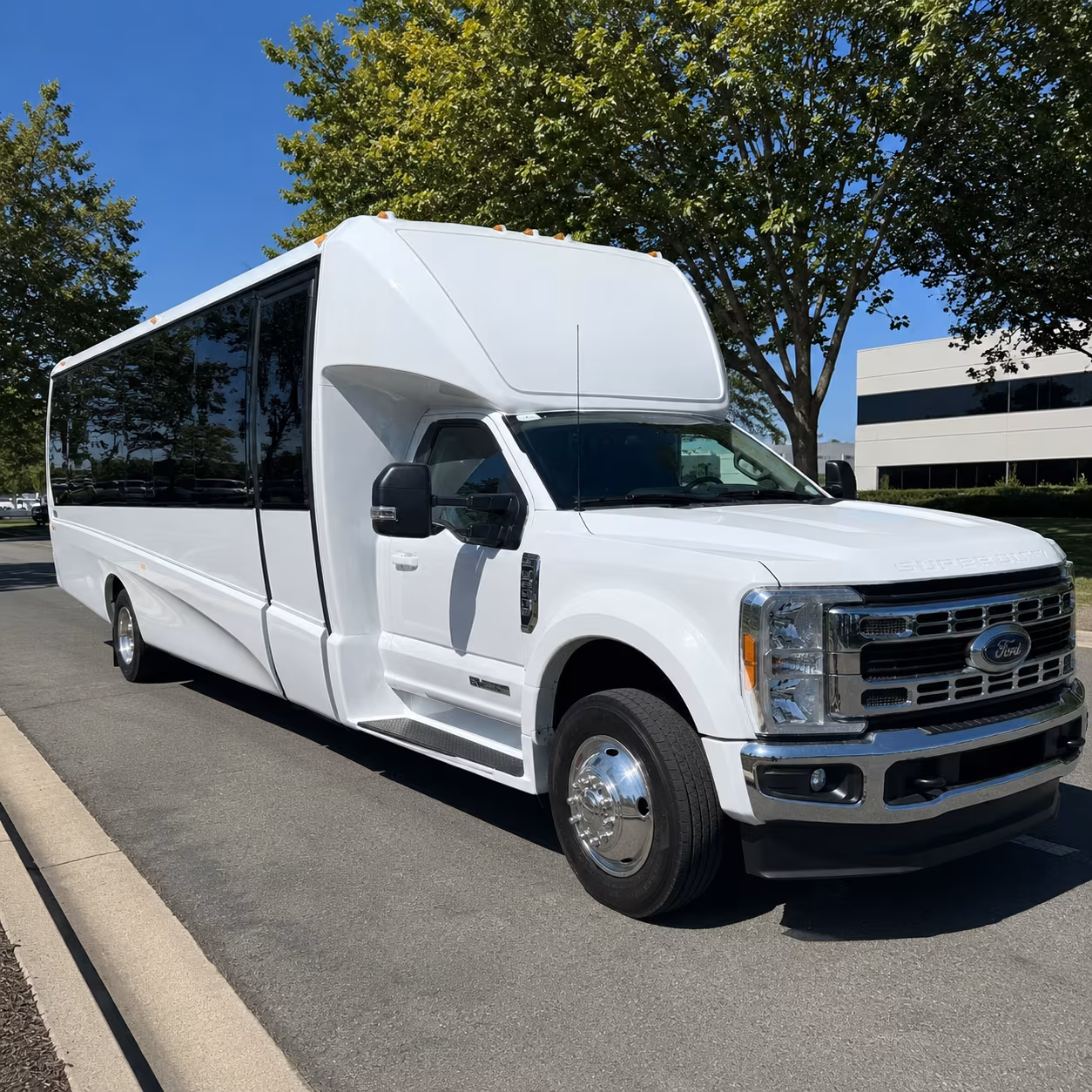 middletown wine tour brewery transportation